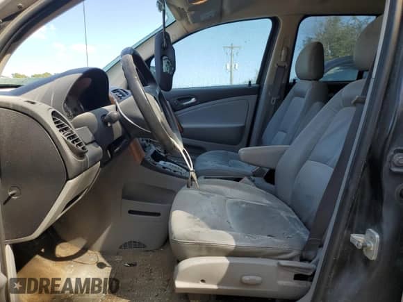 2007 Saturn VUE V6 z VIN 5GZCZ63467S824179, wystawiony jako Copart lot #77194104 z przebiegiem 221 843 mil mil oraz Nie do naprawy • Non repairable. Historia ofert i sprzedaży dostępna na DreamBid. Obrazek 7.