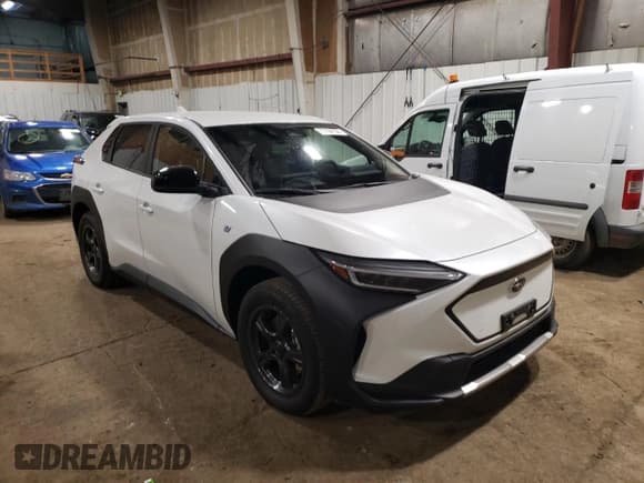 ✅ 2023 Subaru Solterra Premium • VIN: JTMABABA4PA024476 • Lot: 77164104. Wystawiony na Copart z przebiegiem 4 306 mil. Bezpłatny archiwum sprzedaży aukcyjnych z USA i szczegółowy raport historii pojazdu na DreamBid. Zdjęcie 4.