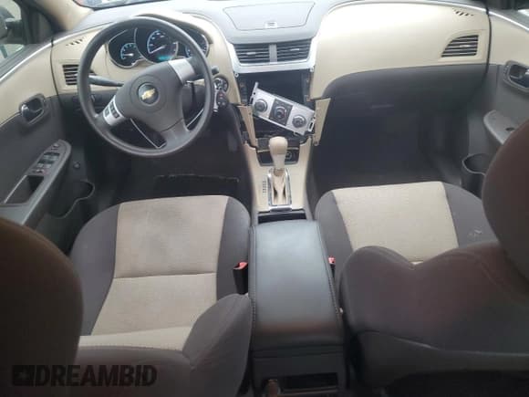 ✅ 2011 Chevrolet Malibu 1LS • VIN: 1G1ZB5E12BF232415 • Lot: 65534654. Listed on Copart with 110,594 mi. Free auction sales archive from the USA and detailed vehicle history report at DreamBid. Image 8.