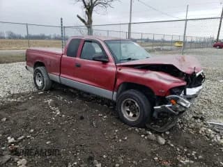 ✅ 1999 Dodge Dakota SLT • VIN: 1B7GL22X0XS268203 • Lot: 85155594. Wystawiony na Copart z przebiegiem 185 142 mil. Bezpłatny archiwum sprzedaży aukcyjnych z USA i szczegółowy raport historii pojazdu na DreamBid. Zdjęcie 4.