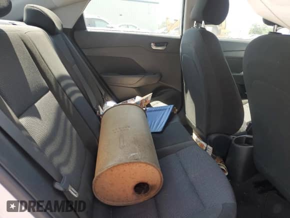 2021 Hyundai Accent SE z VIN 3KPC24A62ME136631, wystawiony jako Copart lot #62677724 z przebiegiem 38 304 mil mil oraz Szkoda całkowita • Salvage title. Historia ofert i sprzedaży dostępna na DreamBid. Obrazek 11.