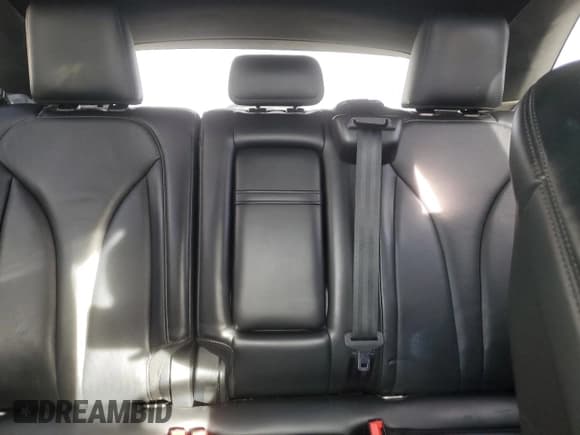 ✅ 2016 Lincoln MKC Reserve • VIN: 5LMCJ3D97GUJ11614 • Lot: 92297945. Wystawiony na Copart z przebiegiem 102 997 mil. Bezpłatny archiwum sprzedaży aukcyjnych z USA i szczegółowy raport historii pojazdu na DreamBid. Zdjęcie 10.