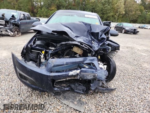 ✅ 2016 Chevrolet Sonic LS • VIN: 1G1JA5SH9G4148211 • Lot: 82619965. Listed on Copart with 84,000 mi. Free auction sales archive from the USA and detailed vehicle history report at DreamBid. Image 5.