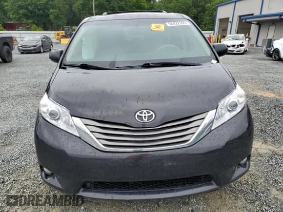 ✅ 2012 Toyota Sienna XLE AAS • VIN: 5TDYK3DC5CS219878 • Лот: 58422305. Опубликован ранее на Copart с пробегом 152 946 миль. Бесплатный доступ к архиву аукционных продаж из США и подробный отчёт об истории автомобиля на DreamBid. Изображение 5.