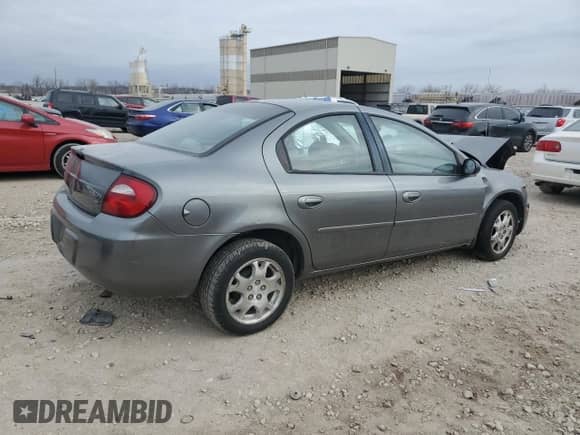 2005 Dodge Neon SXT с VIN 1B3ES56CX5D137320, выставлен на аукционе Copart как лот 85142474 с пробегом Не указан миль и Списание • Salvage title. История ставок и продаж доступна на DreamBid. Изображение 3.