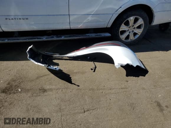 ✅ 2023 Hyundai Santa Fe Limited • VIN: 5NMS5DA17PH017655 • Lot: 45337804. Wystawiony na Copart z przebiegiem 7 905 mil. Bezpłatny archiwum sprzedaży aukcyjnych z USA i szczegółowy raport historii pojazdu na DreamBid. Zdjęcie 12.