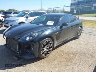 ✅ 2014 Porsche Panamera • VIN: WP0AA2A71EL009126 • Lot: 43454464. Wystawiony na IAAI z przebiegiem 132 336 mil. Bezpłatny archiwum sprzedaży aukcyjnych z USA i szczegółowy raport historii pojazdu na DreamBid. Zdjęcie 2.