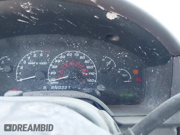 ✅ 2002 Ford Explorer XLS • VIN: 1FMZU62E92ZB71332 • Lot: 43428078. Wystawiony na IAAI z przebiegiem 161 896 mil. Bezpłatny archiwum sprzedaży aukcyjnych z USA i szczegółowy raport historii pojazdu na DreamBid. Zdjęcie 7.