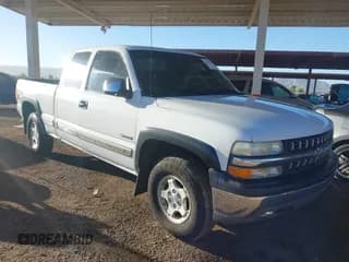 ✅ 2000 Chevrolet Silverado 1500 LT • VIN: 1GCEK19T2YE138785 • Lot: 43359780. Listed on IAAI with 176,130 mi. Free auction sales archive from the USA and detailed vehicle history report at DreamBid. Image 1.