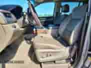 2020 Chevrolet Suburban Premier с VIN 1GNSCJKC3LR283529, выставлен на аукционе Copart как лот 60967375 с пробегом 142 043 миль миль и Списание • Salvage title. История ставок и продаж доступна на DreamBid. Изображение 7.