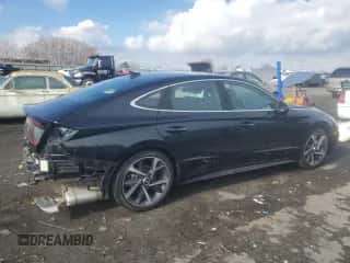 2022 Hyundai Sonata SEL Plus with VIN KMHL44J29NA210571, listed as a Copart auction lot 69759272 with 28 mi miles and . Bid and sale history available at DreamBid. Image 3.