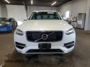 ✅ 2018 Volvo XC90 Momentum • VIN: YV4A22PK5J1369740 • Лот: 90732285. Опубликован ранее на Copart с пробегом 82 762 миль. Бесплатный доступ к архиву аукционных продаж из США и подробный отчёт об истории автомобиля на DreamBid. Изображение 5.