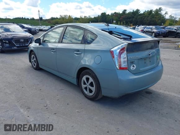 ✅ 2014 Toyota Prius Four • VIN: JTDKN3DUXE1817101 • Lot: 43311861. Wystawiony na IAAI z przebiegiem 187 838 mil. Bezpłatny archiwum sprzedaży aukcyjnych z USA i szczegółowy raport historii pojazdu na DreamBid. Zdjęcie 3.