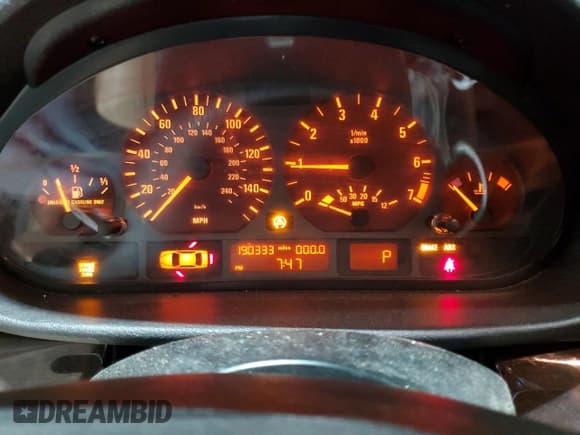 ✅ 2004 BMW 3 Series 325xi • VIN: WBAEU33404PM61834 • Lot: 89666055. Listed on Copart with 190,333 mi. Free auction sales archive from the USA and detailed vehicle history report at DreamBid. Image 9.