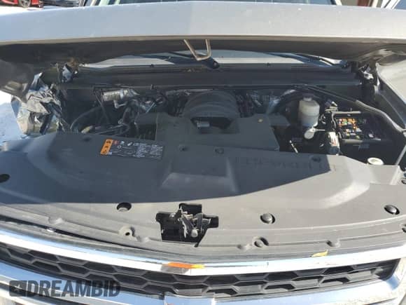 2018 Chevrolet Suburban LS с VIN 1GNSCGKC6JR249746, выставлен на аукционе Copart как лот 55622105 с пробегом 126 378 миль миль и Списание • Salvage title. История ставок и продаж доступна на DreamBid. Изображение 12.