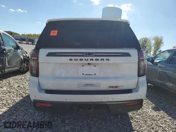 ✅ 2021 Chevrolet Suburban RST • VIN: 1GNSKEKDXMR482291 • Лот: 86797455. Опубликован ранее на Copart с пробегом 107 616 миль. Бесплатный доступ к архиву аукционных продаж из США и подробный отчёт об истории автомобиля на DreamBid. Изображение 6.