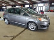✅ 2014 Ford C-Max SE • VIN: 1FADP5AU1EL501955 • Лот: 51751725. Опубликован ранее на Copart с пробегом 140 059 миль. Бесплатный доступ к архиву аукционных продаж из США и подробный отчёт об истории автомобиля на DreamBid. Изображение 4.
