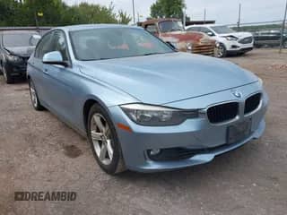 2014 BMW 3 Series 328i с VIN WBA3C1C54EK111855, выставлен на аукционе IAAI как лот 43401537 с пробегом 150 311 миль миль и . История ставок и продаж доступна на DreamBid. Изображение 1.