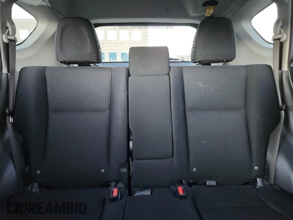 ✅ 2018 Toyota RAV4 LE • VIN: JTMBFREV3JJ206098 • Lot: 92205155. Listed on Copart with 87,778 mi. Free auction sales archive from the USA and detailed vehicle history report at DreamBid. Image 10.