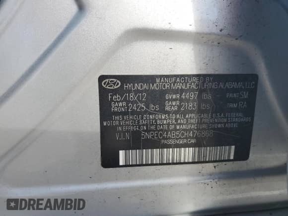 2012 Hyundai Sonata SE z VIN 5NPEC4AB5CH476868, wystawiony jako Copart lot #82700055 z przebiegiem 122 534 mil mil oraz Szkoda całkowita • Salvage title. Historia ofert i sprzedaży dostępna na DreamBid. Obrazek 12.