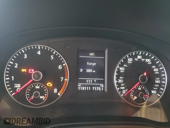 ✅ 2014 Volkswagen Passat SEL Premium • VIN: 1VWCM7A3XEC031942 • Lot: 68702555. Wystawiony na Copart z przebiegiem 119 111 mil. Bezpłatny archiwum sprzedaży aukcyjnych z USA i szczegółowy raport historii pojazdu na DreamBid. Zdjęcie 9.