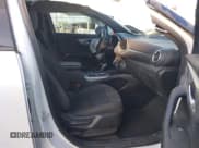 ✅ 2020 Chevrolet Blazer LT • VIN: 3GNKBBRA7LS593869 • Лот: 43108022. Опубликован ранее на IAAI с пробегом 109 557 миль. Бесплатный доступ к архиву аукционных продаж из США и подробный отчёт об истории автомобиля на DreamBid. Изображение 5.