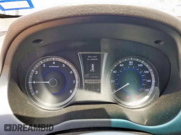 ✅ 2012 Hyundai Azera • VIN: KMHFH4JG7CA192212 • Лот: 65570545. Опубликован ранее на Copart с пробегом 120 705 миль. Бесплатный доступ к архиву аукционных продаж из США и подробный отчёт об истории автомобиля на DreamBid. Изображение 9.