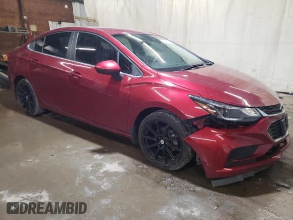 ✅ 2017 Chevrolet Cruze LT • VIN: 1G1BE5SM5H7168753 • Lot: 59969083. Listed on Copart with 68,749 mi. Free auction sales archive from the USA and detailed vehicle history report at DreamBid. Image 4.