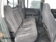 ✅ 2002 Dodge Dakota SLT • VIN: 1B7HG48N12S614309 • Lot: 87309554. Wystawiony na Copart z przebiegiem 287 994 mil. Bezpłatny archiwum sprzedaży aukcyjnych z USA i szczegółowy raport historii pojazdu na DreamBid. Zdjęcie 11.