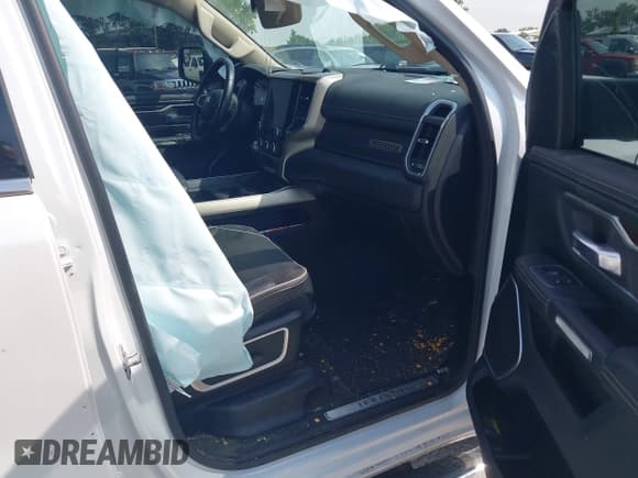 ✅ 2021 Ram 1500 Laramie • VIN: 1C6SRFJT2MN568292 • Lot: 42831621. Listed on IAAI with 81,902 mi. Free auction sales archive from the USA and detailed vehicle history report at DreamBid. Image 5.