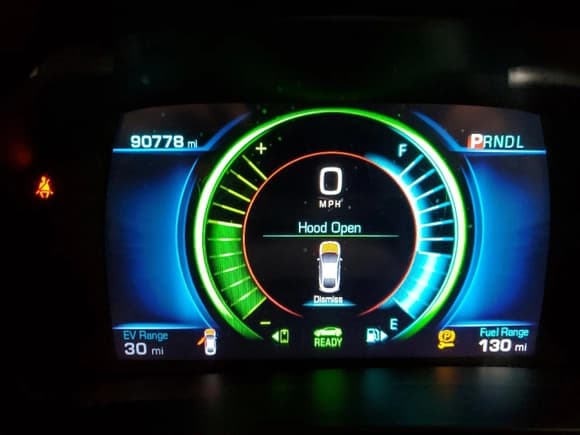 ✅ 2018 Chevrolet Volt LT • VIN: 1G1RC6S53JU149452 • Lot: 36176783. Wystawiony na Copart z przebiegiem 90 778 mil. Bezpłatny archiwum sprzedaży aukcyjnych z USA i szczegółowy raport historii pojazdu na DreamBid. Zdjęcie 9.