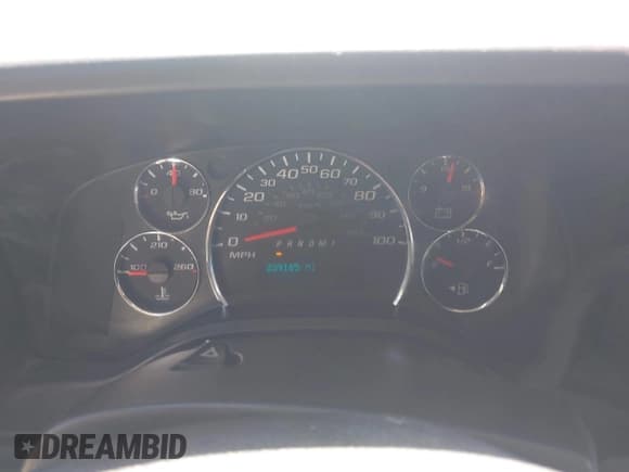 ✅ 2018 Chevrolet Express Cargo • VIN: 1GCWGBFG8J1196755 • Lot: 43483261. Listed on IAAI with 239,165 mi. Free auction sales archive from the USA and detailed vehicle history report at DreamBid. Image 7.