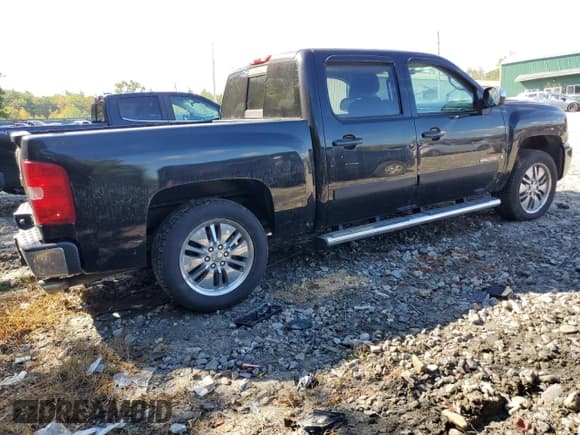 ✅ 2007 Chevrolet Silverado 1500 LTZ • VIN: 2GCEK13Y371629967 • Lot: 73851954. Listed on Copart with Not provided. Free auction sales archive from the USA and detailed vehicle history report at DreamBid. Image 3.