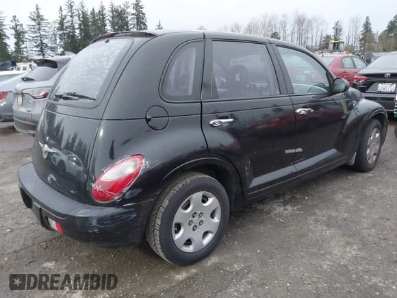 ✅ 2008 Chrysler PT Cruiser • VIN: 3A8FY48B38T120012 • Lot: 43899417. Listed on IAAI with 139,269 mi. Free auction sales archive from the USA and detailed vehicle history report at DreamBid. Image 4.