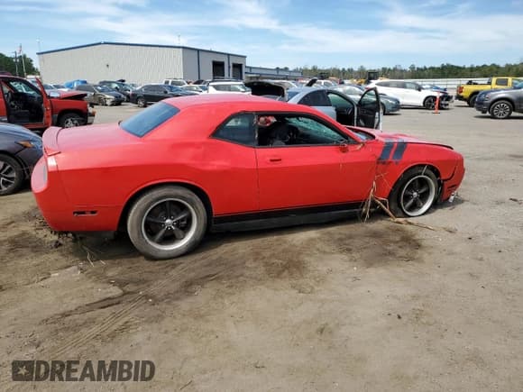 ✅ 2010 Dodge Challenger R/T • VIN: 2B3CJ5DT5AH313393 • Lot: 69878664. Wystawiony na Copart z przebiegiem 90 412 mil. Bezpłatny archiwum sprzedaży aukcyjnych z USA i szczegółowy raport historii pojazdu na DreamBid. Zdjęcie 3.