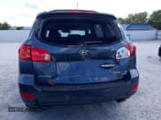 ✅ 2009 Hyundai Santa Fe Limited • VIN: 5NMSH13E79H268300 • Lot: 72441444. Listed on Copart with 153,325 mi. Free auction sales archive from the USA and detailed vehicle history report at DreamBid. Image 6.