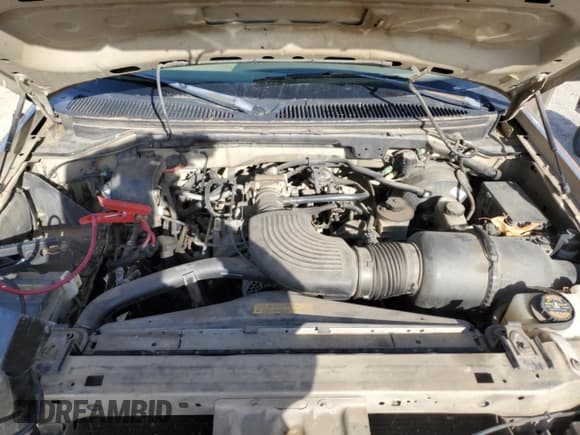 ✅ 1999 Ford F-150 XL • VIN: 1FTRF17L2XKA36749 • Lot: 84671444. Wystawiony na Copart z przebiegiem 148 338 mil. Bezpłatny archiwum sprzedaży aukcyjnych z USA i szczegółowy raport historii pojazdu na DreamBid. Zdjęcie 11.