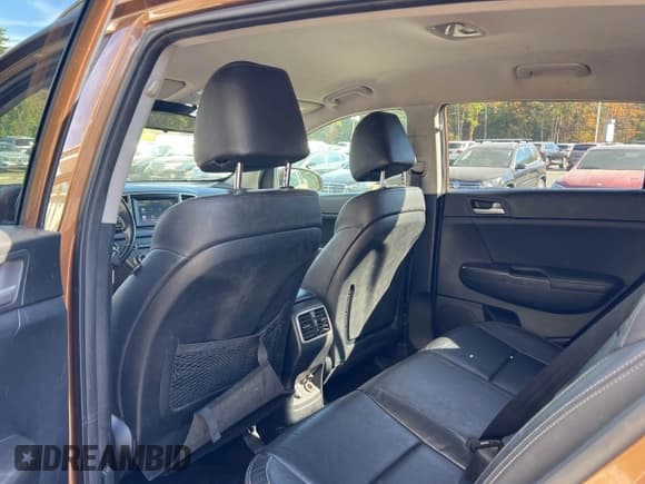 ✅ 2017 Kia Sportage EX • VIN: KNDPNCAC2H7032557 • Лот: 43381170. Опубликован ранее на IAAI с пробегом 160 533 миль. Бесплатный доступ к архиву аукционных продаж из США и подробный отчёт об истории автомобиля на DreamBid. Изображение 8.