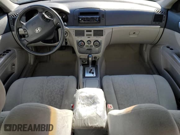 ✅ 2007 Hyundai Sonata SE • VIN: 5NPEU46F47H184210 • Лот: 87004874. Опубликован ранее на Copart с пробегом 98 206 миль. Бесплатный доступ к архиву аукционных продаж из США и подробный отчёт об истории автомобиля на DreamBid. Изображение 8.