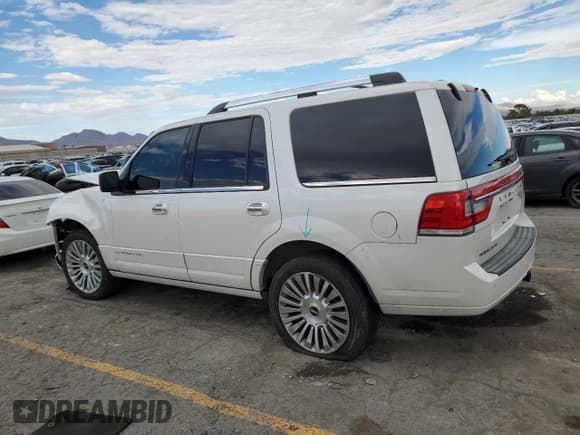 ✅ 2017 Lincoln Navigator Select • VIN: 5LMJJ2JTXHEL08614 • Лот: 81521335. Опубликован ранее на Copart с пробегом 114 253 миль. Бесплатный доступ к архиву аукционных продаж из США и подробный отчёт об истории автомобиля на DreamBid. Изображение 2.