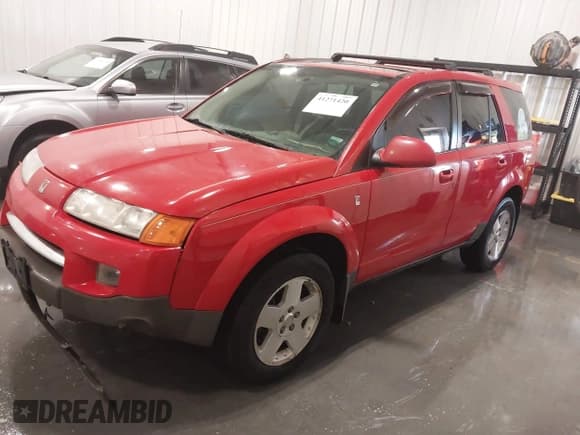 ✅ 2005 Saturn VUE • VIN: 5GZCZ63475S807405 • Lot: 41271420. Wystawiony na IAAI z przebiegiem 167 126 mil. Bezpłatny archiwum sprzedaży aukcyjnych z USA i szczegółowy raport historii pojazdu na DreamBid. Zdjęcie 17.