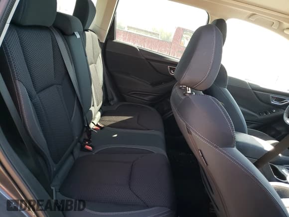 ✅ 2020 Subaru Forester Premium • VIN: JF2SKAJCXLH467435 • Lot: 53973331. Listed on Copart with 6,070 mi. Free auction sales archive from the USA and detailed vehicle history report at DreamBid. Image 6.