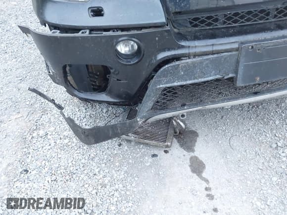 ✅ 2013 BMW X5 xDrive50i • VIN: 5UXZV8C57D0C15445 • Lot: 42508989. Listed on IAAI with 102,212 mi. Free auction sales archive from the USA and detailed vehicle history report at DreamBid. Image 19.