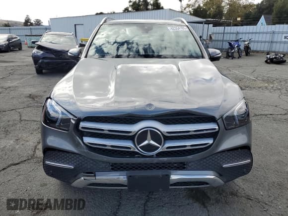 ✅ 2022 Mercedes-Benz GLE 350 • VIN: 4JGFB4KB4NA780351 • Лот: 82354185. Опубликован ранее на Copart с пробегом 35 649 миль. Бесплатный доступ к архиву аукционных продаж из США и подробный отчёт об истории автомобиля на DreamBid. Изображение 5.