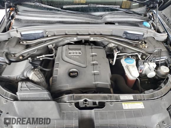 ✅ 2011 Audi Q5 Premium • VIN: WA1CFAFP0BA009732 • Лот: 71422005. Опубликован ранее на Copart с пробегом 76 417 миль. Бесплатный доступ к архиву аукционных продаж из США и подробный отчёт об истории автомобиля на DreamBid. Изображение 12.