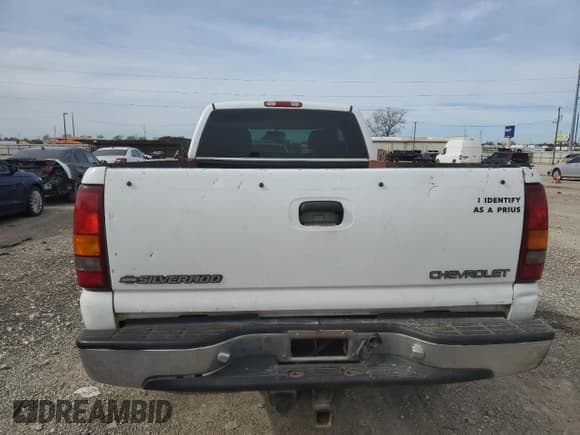 ✅ 2002 Chevrolet Silverado 2500HD LS • VIN: 1GCHC29152E117242 • Lot: 87448314. Wystawiony na Copart z przebiegiem 233 968 mil. Bezpłatny archiwum sprzedaży aukcyjnych z USA i szczegółowy raport historii pojazdu na DreamBid. Zdjęcie 6.
