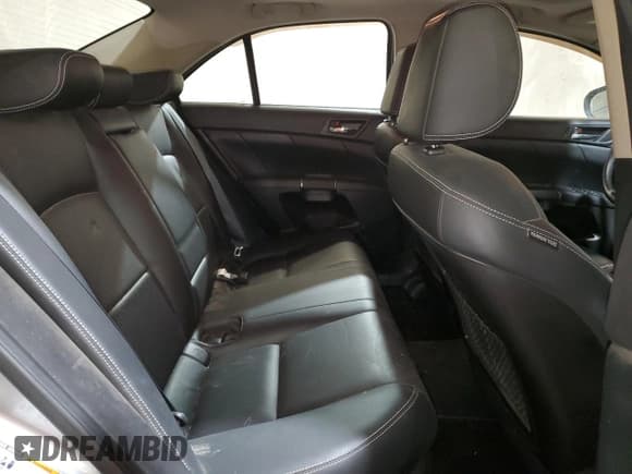 ✅ 2013 Suzuki Kizashi SLS Sport • VIN: JS2RF9A82D6100091 • Лот: 84407864. Опубликован ранее на Copart с пробегом 231 850 миль. Бесплатный доступ к архиву аукционных продаж из США и подробный отчёт об истории автомобиля на DreamBid. Изображение 10.