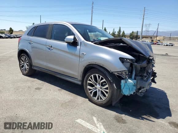 2016 Mitsubishi Outlander ES с VIN JA4AP3AUXGZ063898, выставлен на аукционе Copart как лот 69514215 с пробегом 92 391 миль миль и Списание • Salvage title. История ставок и продаж доступна на DreamBid. Изображение 4.