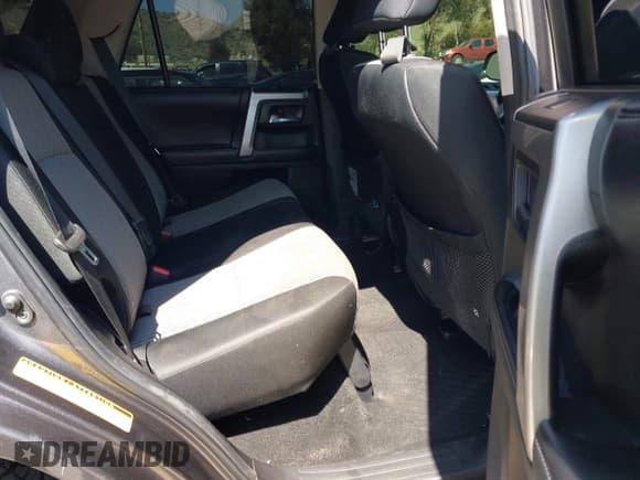 ✅ 2016 Toyota 4Runner Limited • VIN: JTEBU5JR2G5311140 • Lot: 41973090. Listed on IAAI with 97,465 mi. Free auction sales archive from the USA and detailed vehicle history report at DreamBid. Image 8.