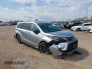 ✅ 2024 Toyota Sienna XSE • VIN: 5TDDSKFCXRS143685 • Лот: 42096491. Опубликован ранее на IAAI с пробегом 7 960 миль. Бесплатный доступ к архиву аукционных продаж из США и подробный отчёт об истории автомобиля на DreamBid. Изображение 1.